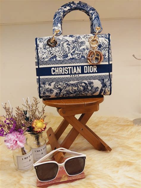 pre loved dior bag|christian dior bags for women.